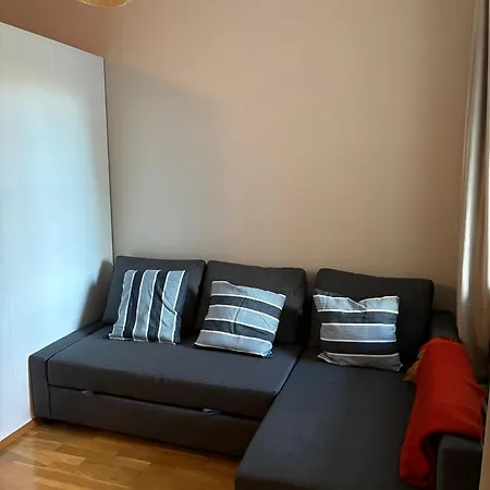 Apartment With Balcony In Kallio